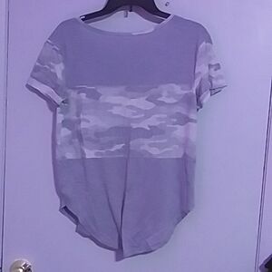 Active Tee White Light Grey Camo Size M